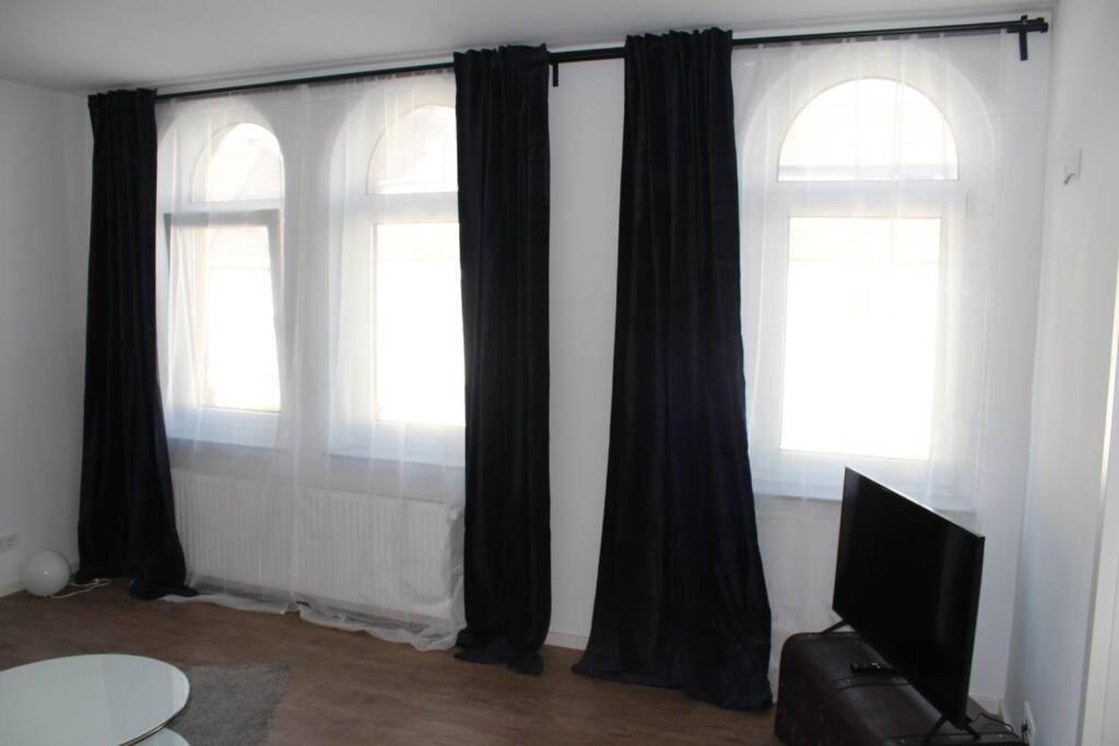 London . Chillinghouse # 9, 3 Min. Vom Ice, Netflix, Garten Siegburg Exterior foto